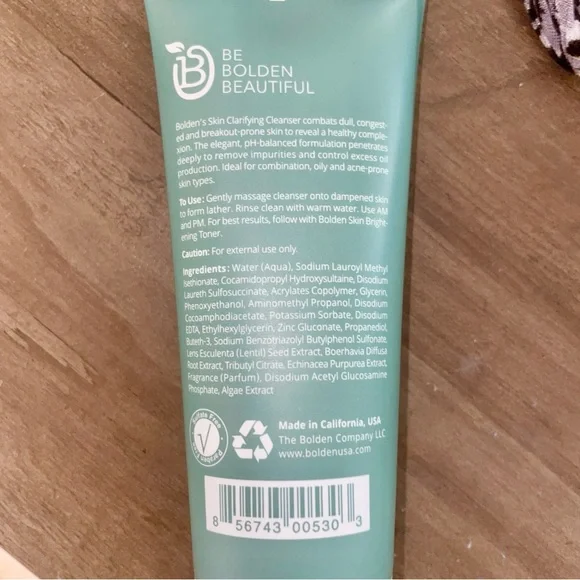 Bolden Skin Clarifying Cleanser 3.4 fl oz/ 100ml - Picture 2 of 4